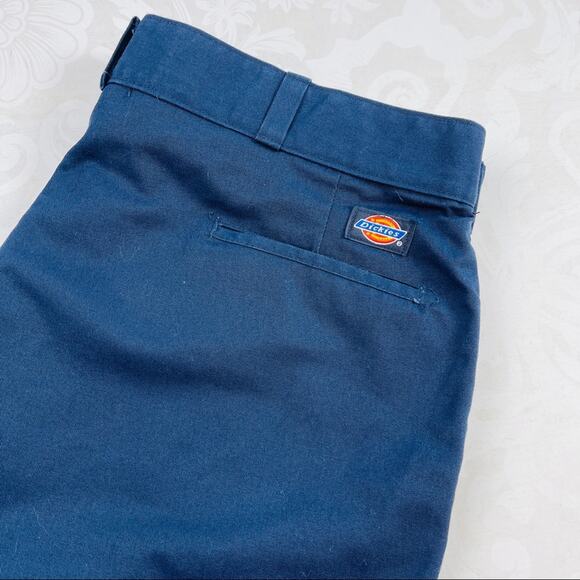 Dickies Navy Shorts Like New 42 - Picture 3 of 8